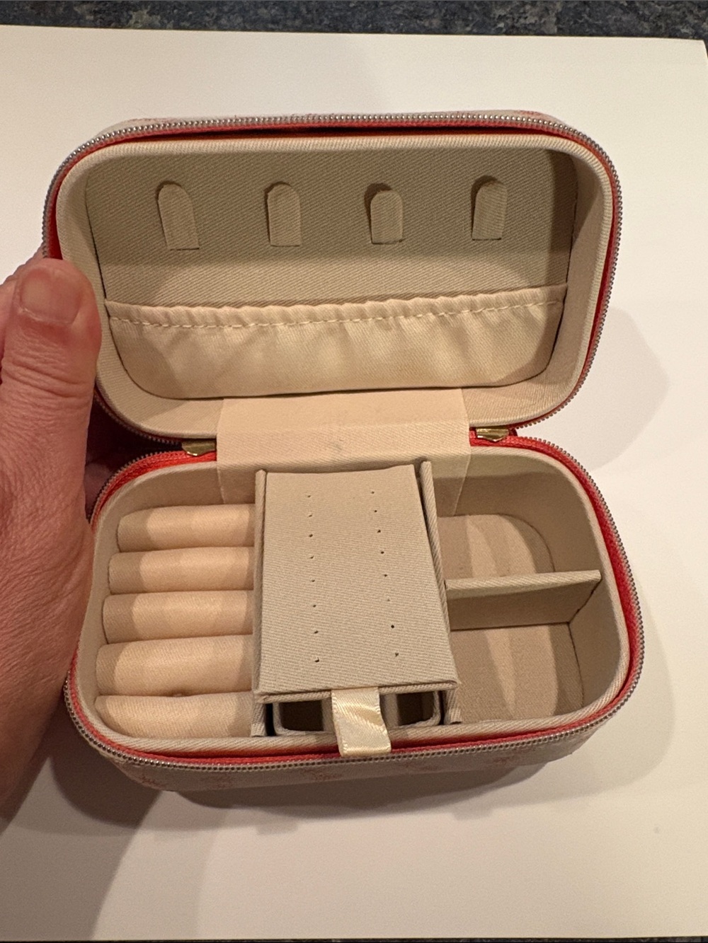 Tender Love + Carry Travel Jewelry Case - Picture 2 of 6